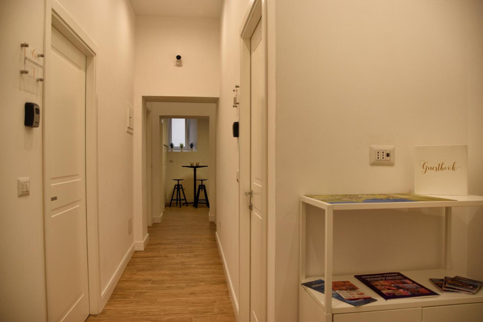 Centro Storico Rooms Naples Luaran gambar
