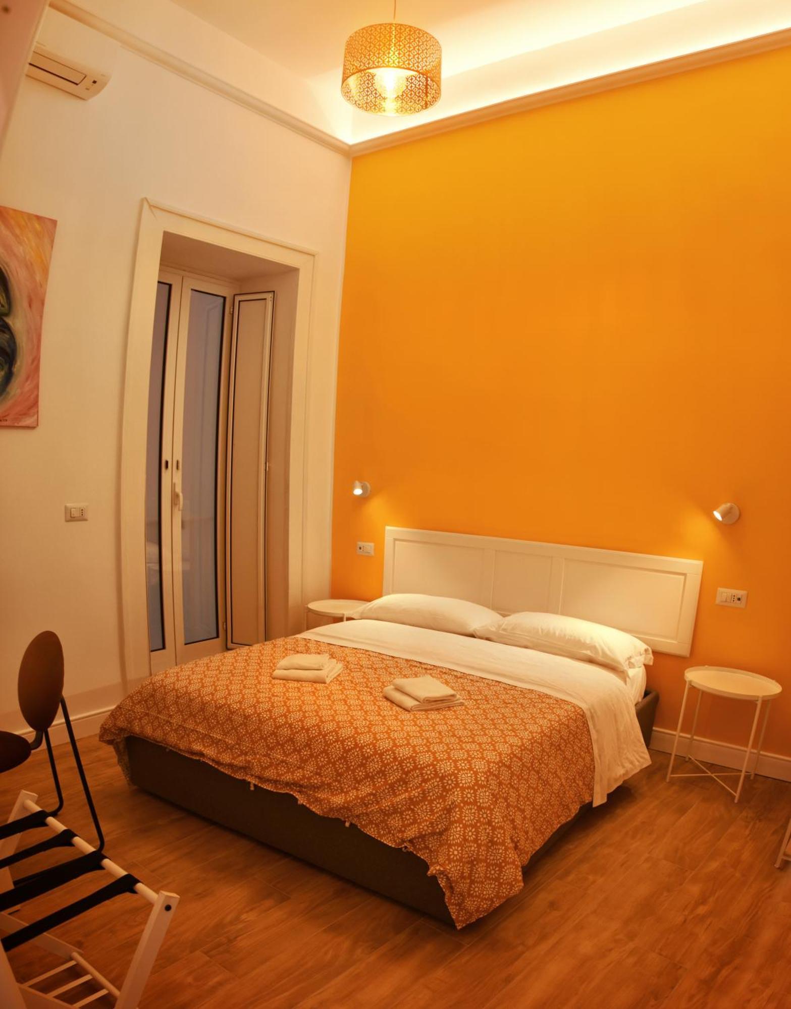 Centro Storico Rooms Naples Luaran gambar
